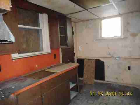 4380 Larchmont (16)_m.jpg